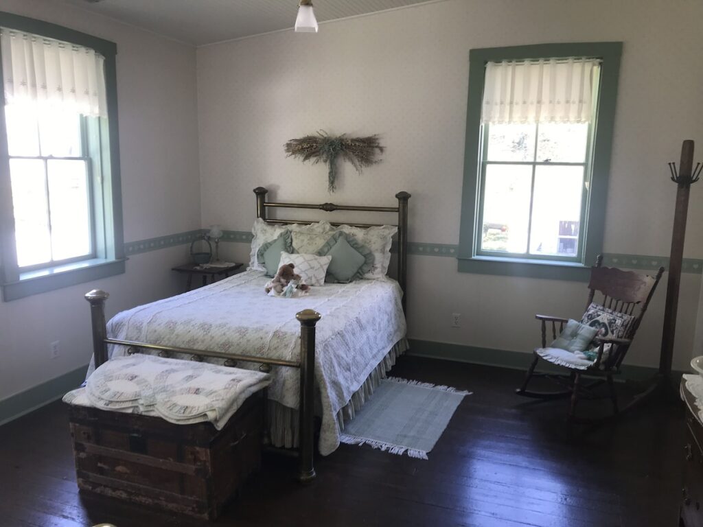 Corner George Inn Bed & Breakfast - Image 4