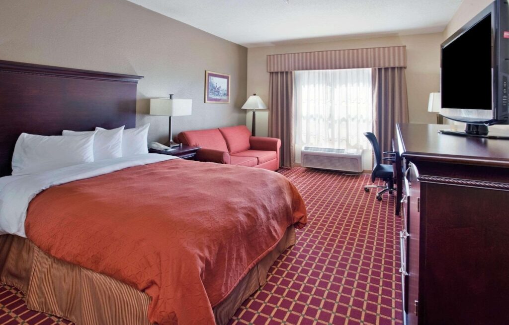Country Inn & Suites by Radisson, Columbia, SC - Image 3