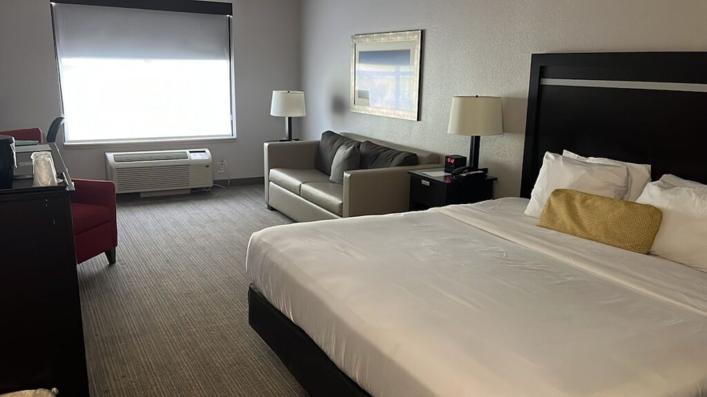 Country Inn & Suites by Radisson, Jacksonville, FL - Image 3