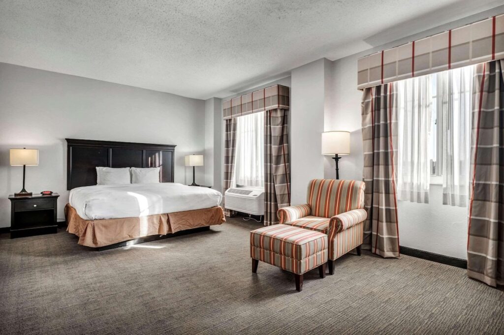 Country Inn & Suites by Radisson, Oklahoma City at Northwest Expressway, OK - Image 2