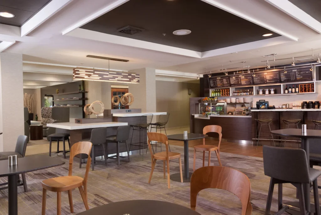 Courtyard Greenville-Spartanburg by Marriott - Image 3