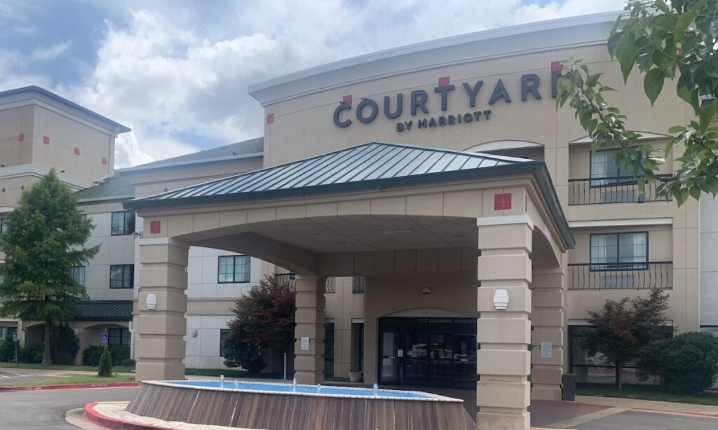 Courtyard by Marriott Oklahoma City North/Quail Springs - Image 4