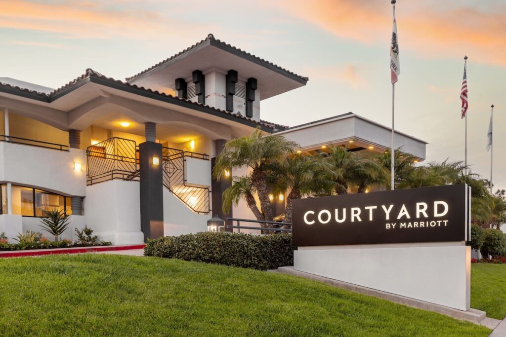 Courtyard by Marriott San Diego Del Mar/Solana Beach - Image 5