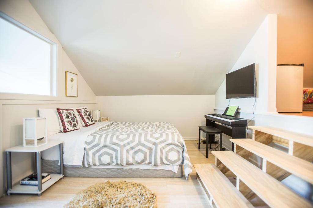 Creole Cottage Uptown - Image 1