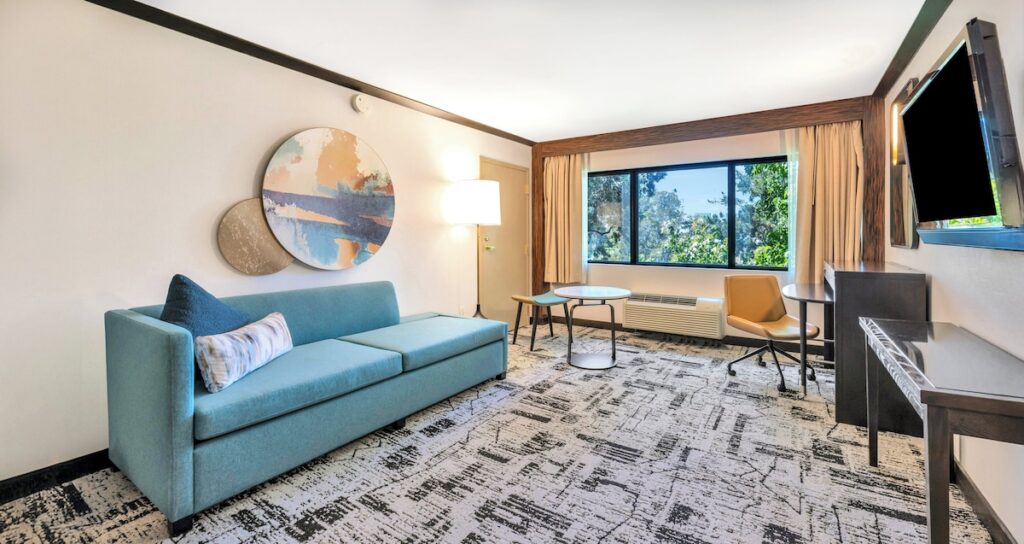 Crowne Plaza Hotel Foster City – San Mateo by IHG - Image 4