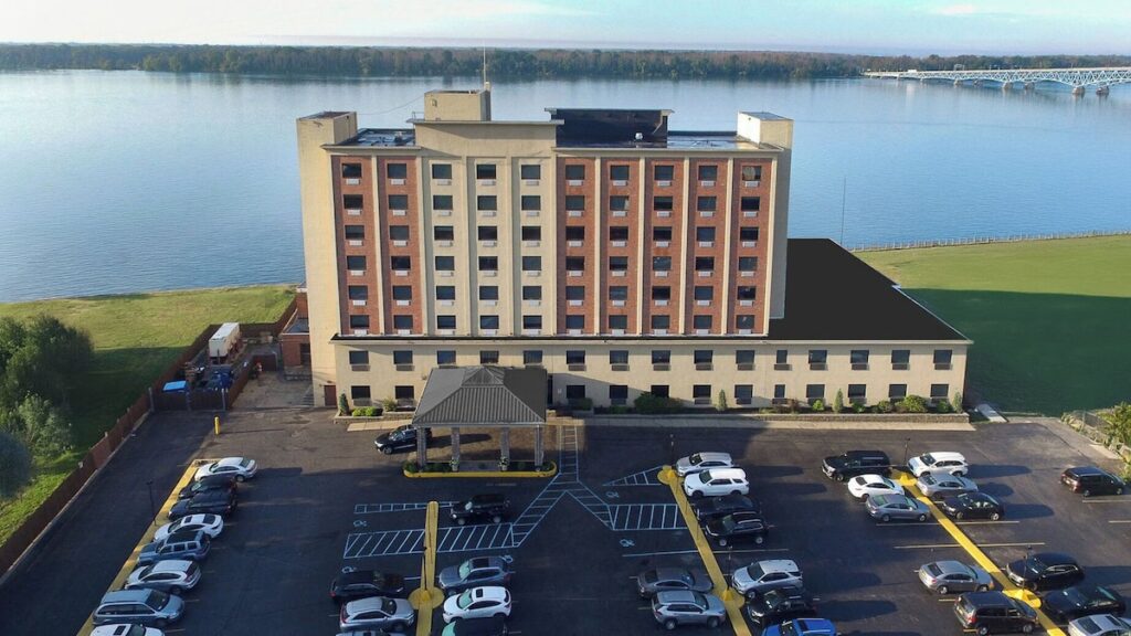 Crowne Plaza Niagara Falls NY Riverside by IHG - Image 2