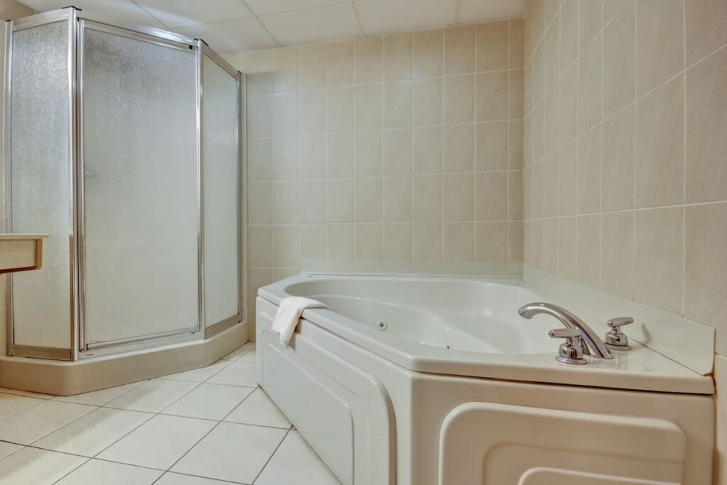 Crystal Beach Hotel - Image 1