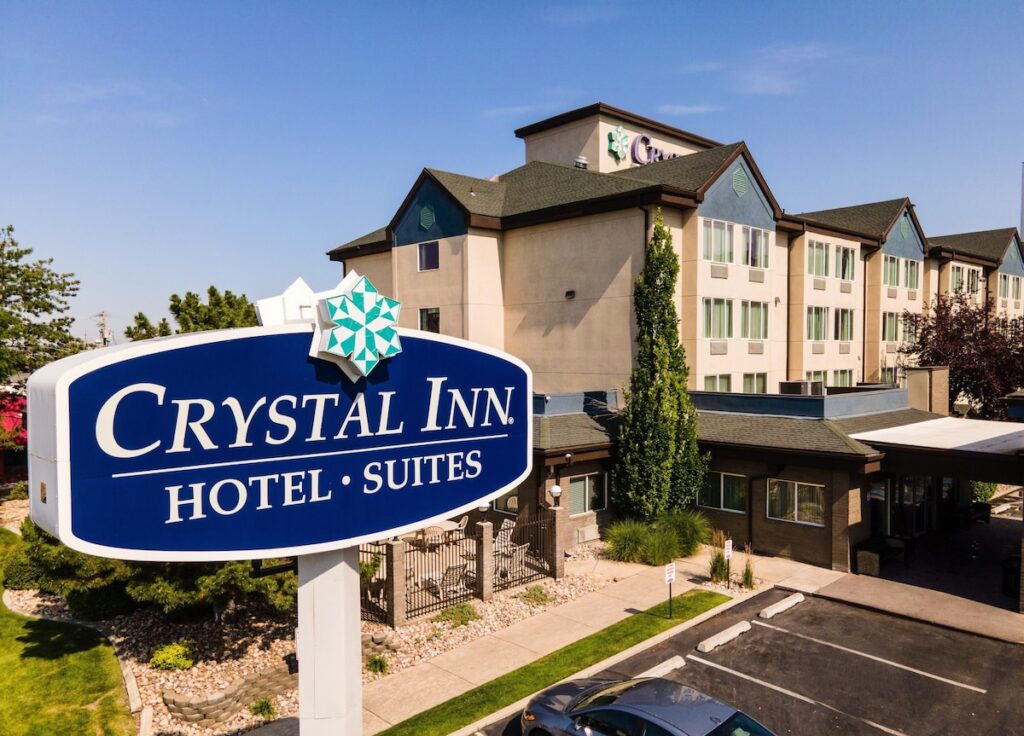 Crystal Inn Hotel & Suites Salt Lake City - Image 5