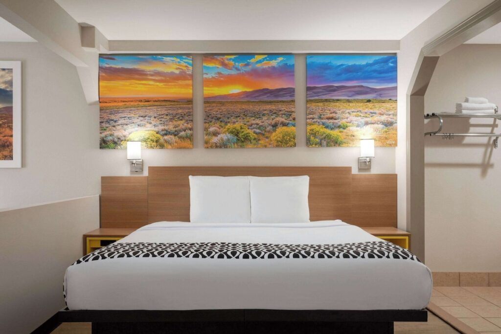 Days Inn by Wyndham Covington - Image 3