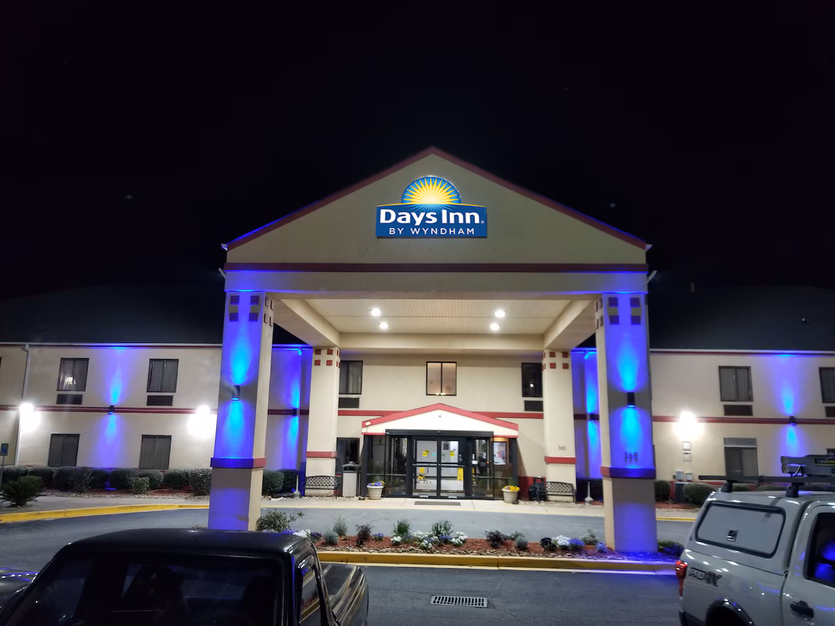 Days Inn by Wyndham Greenville South/Mauldin - Image 2