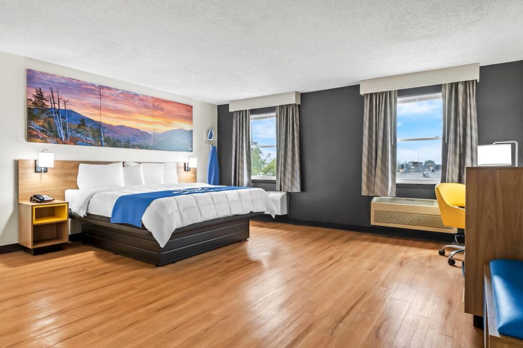 Days Inn by Wyndham Lancaster PA Dutch Country - Image 1