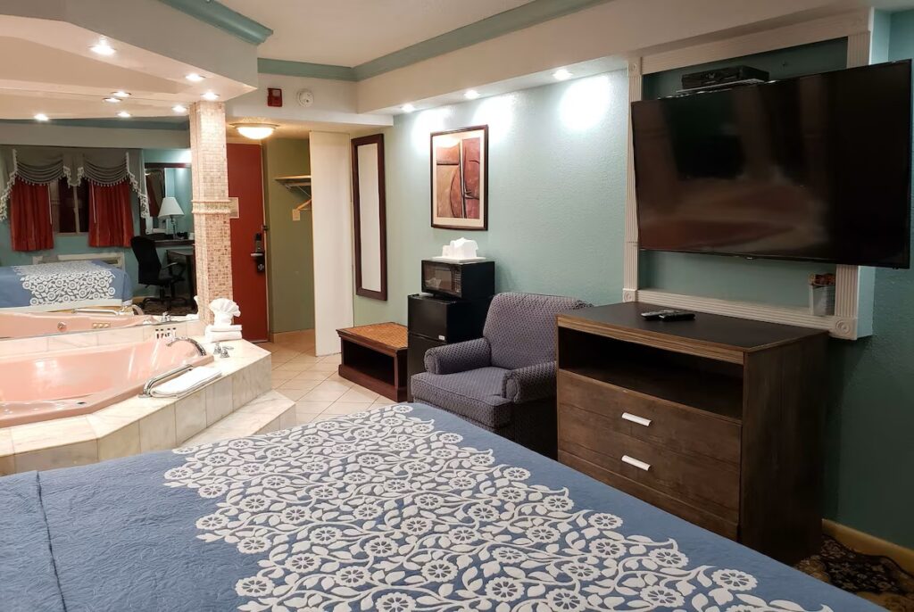 Days Inn by Wyndham Nanuet / Spring Valley - Image 3