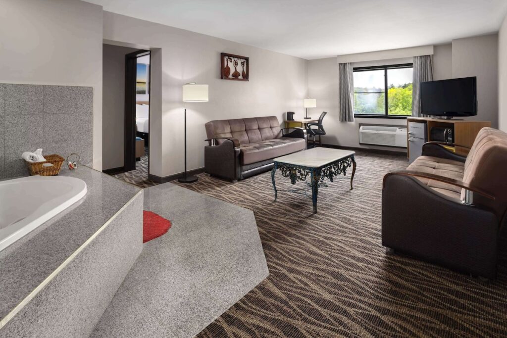 Days Inn by Wyndham Wurtsboro - Image 3