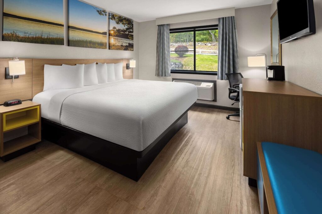 Days Inn by Wyndham Wurtsboro - Image 1