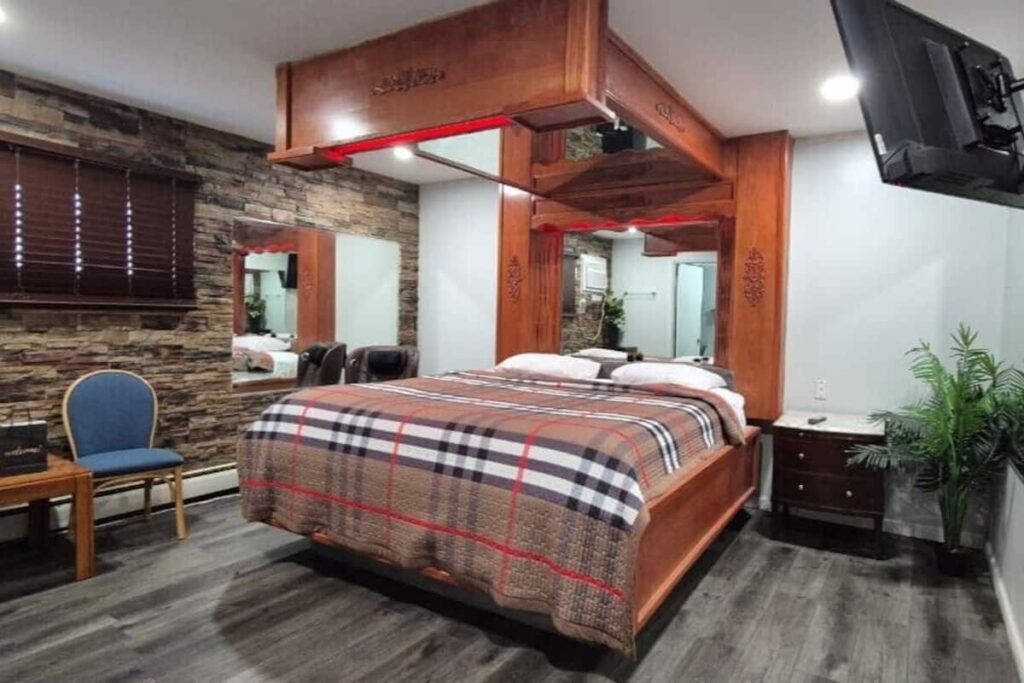 Des Plaines Motel By OYO O’Hare Airport Chicago - Image 4