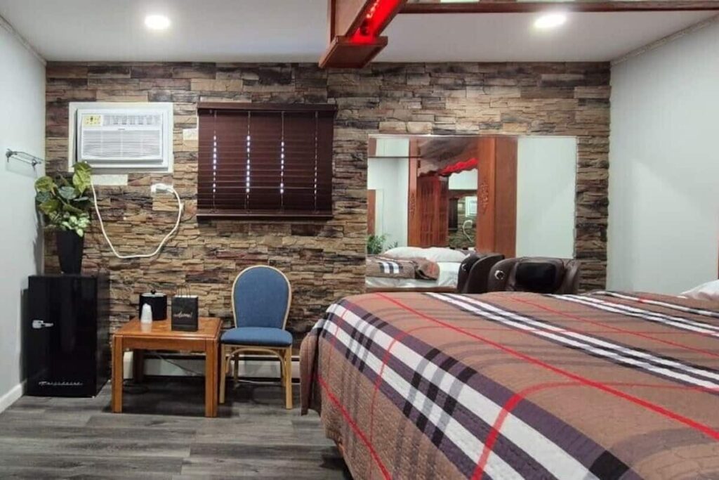 Des Plaines Motel By OYO O’Hare Airport Chicago - Image 3