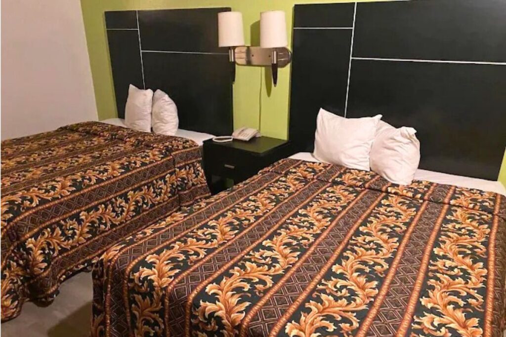 Desert Lodge - Image 3