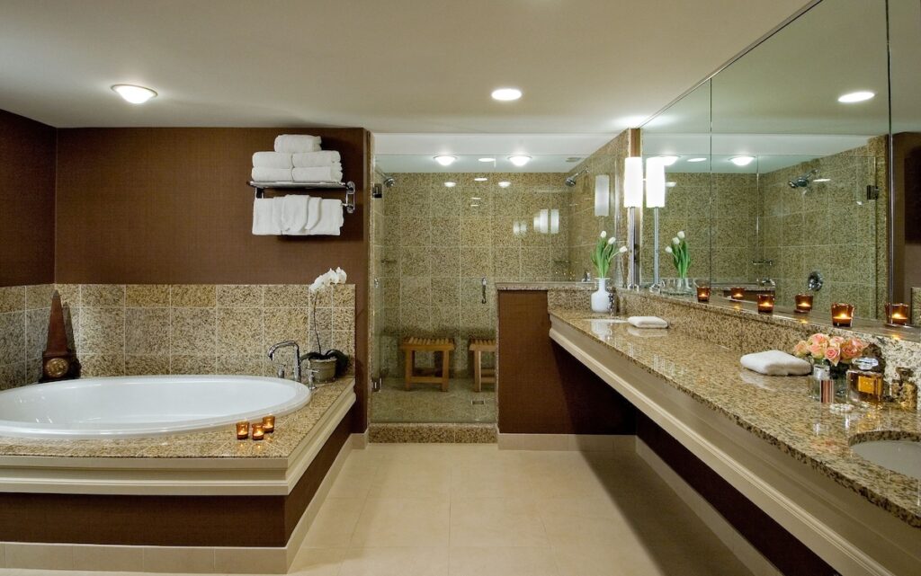 DoubleTree by Hilton Chicago – Arlington Heights - Image 1
