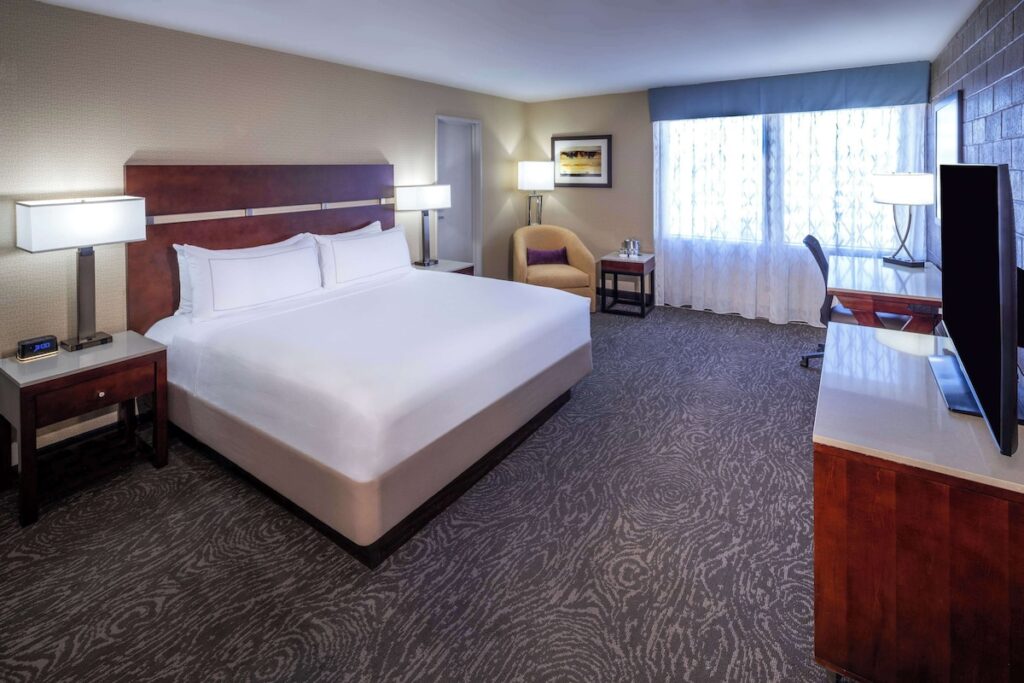 DoubleTree by Hilton Hotel Billings - Image 3