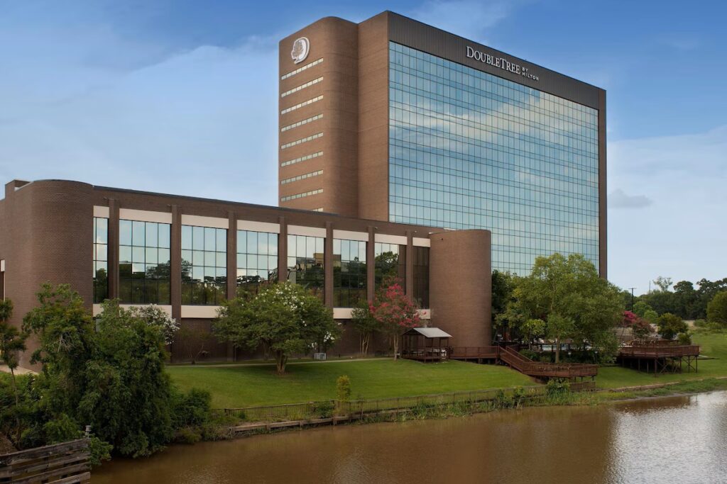DoubleTree by Hilton Hotel Lafayette - Image 4