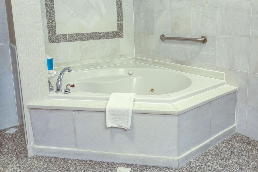 Drury Inn & Suites Indianapolis Northeast - Image 1