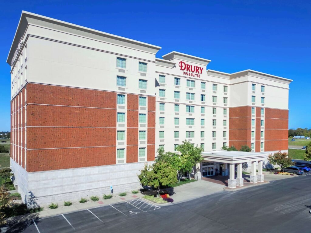 Drury Inn & Suites St. Louis O’Fallon, IL - Image 2