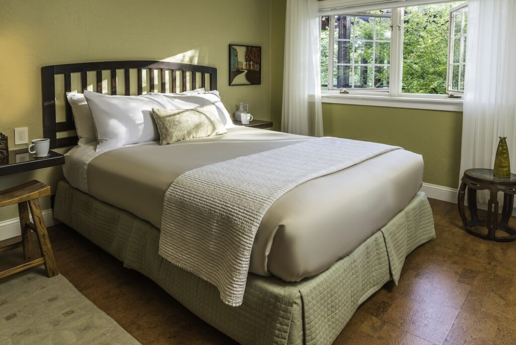 Eden Vale Inn - Image 3