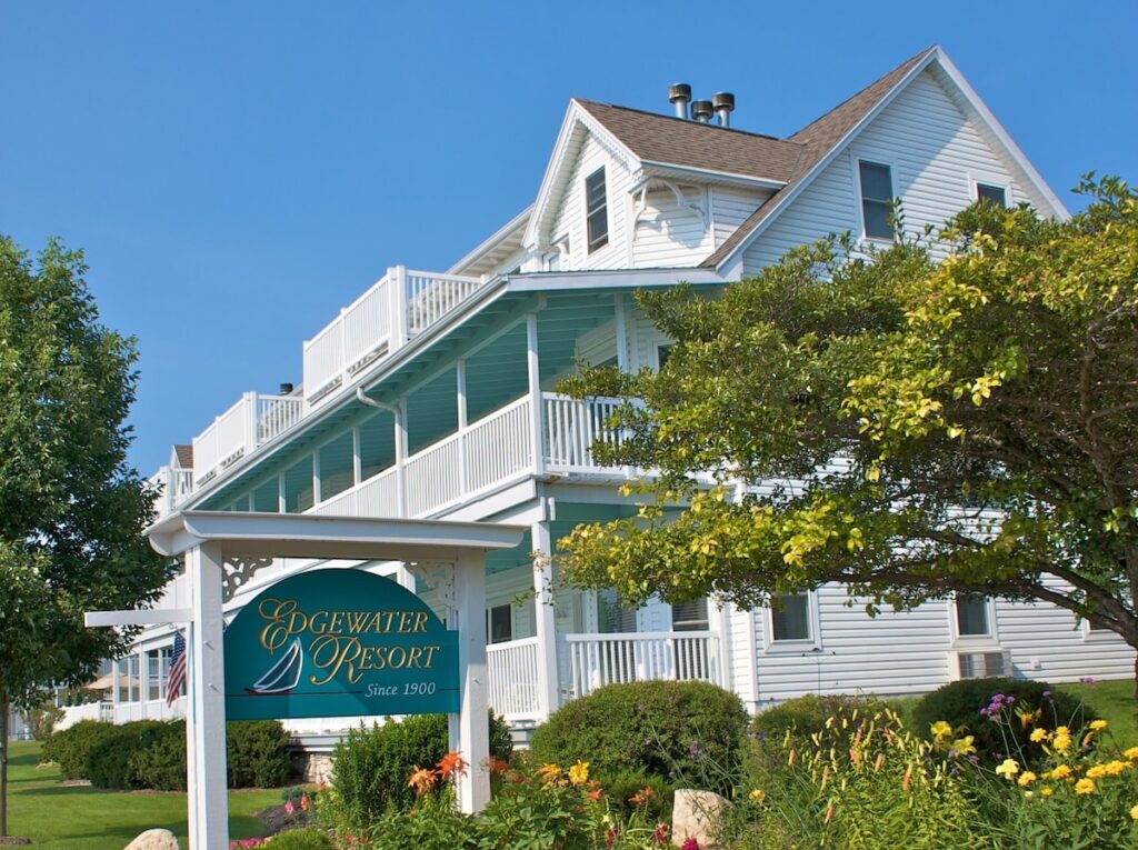 Edgewater Resort - Image 4