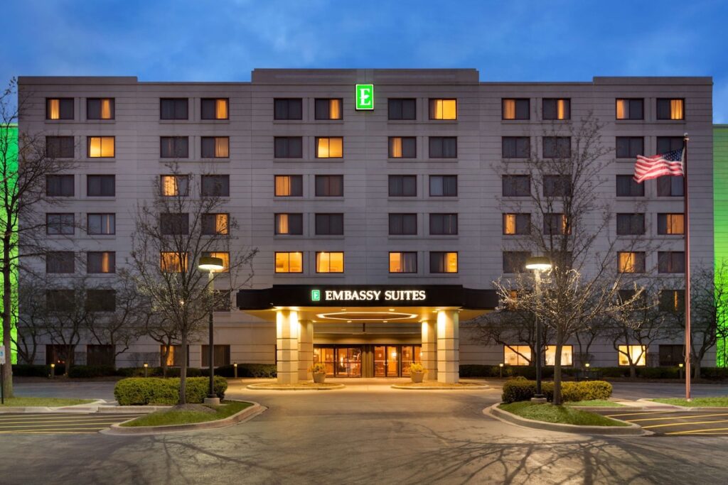 Embassy Suites by Hilton Chicago North Shore Deerfield - Image 5