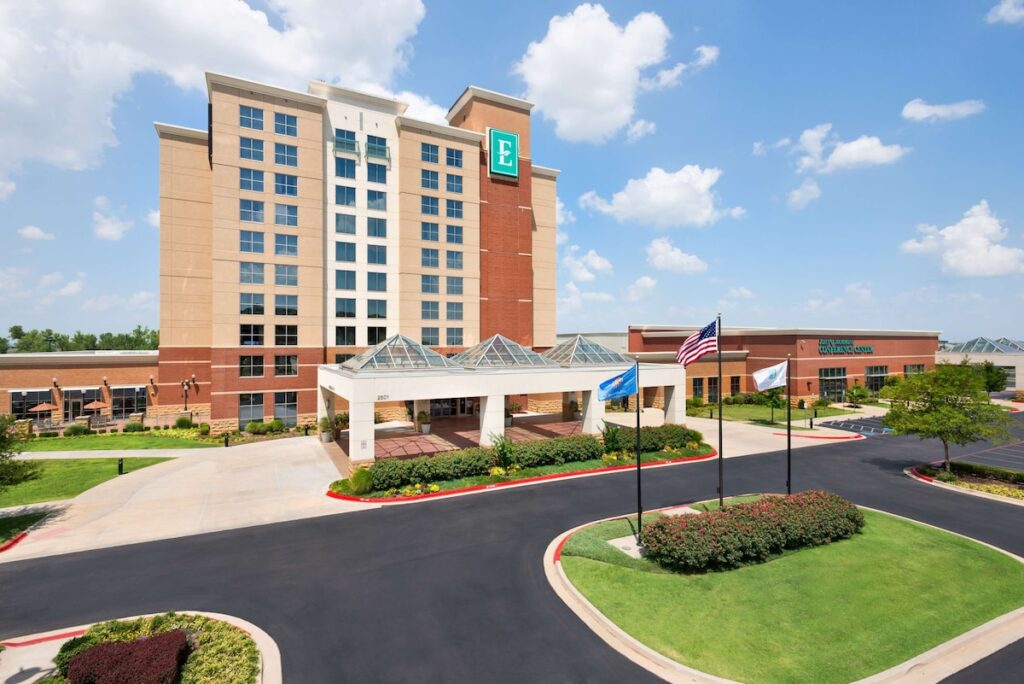 Embassy Suites by Hilton Norman Hotel & Conference Center - Image 3