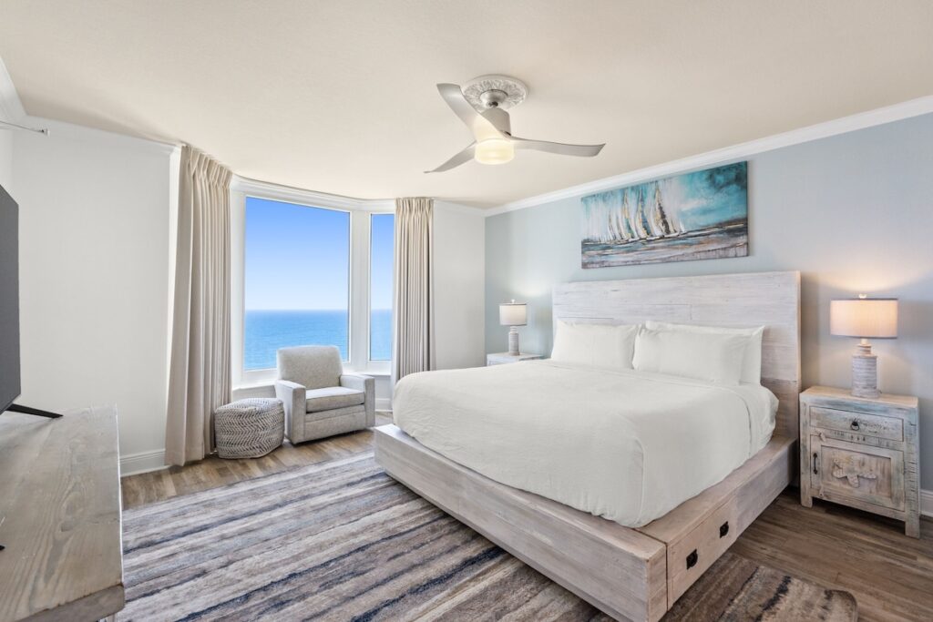 Emerald Beach Resort by Panhandle Getaways - Image 2