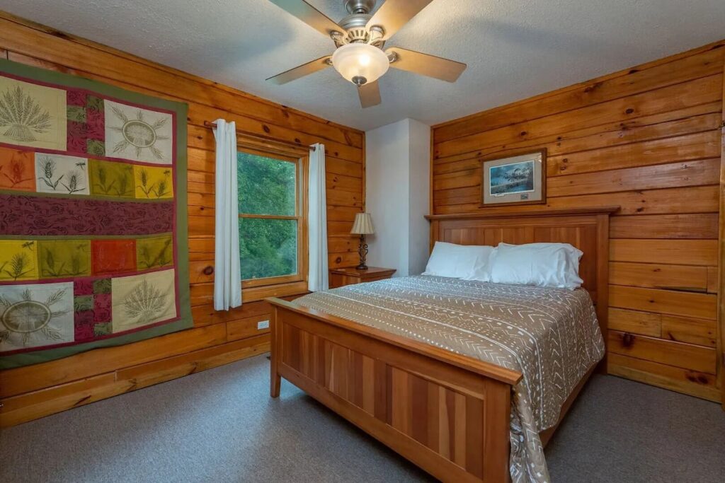 Engadine Inn & Cabins - Image 3