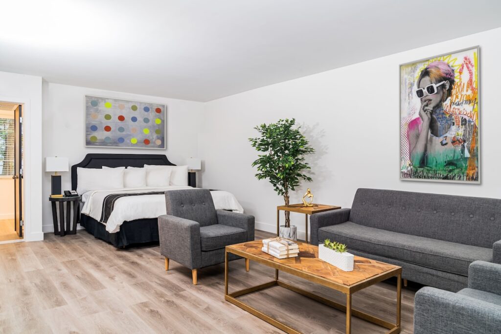 Essex House By Clevelander - Image 2