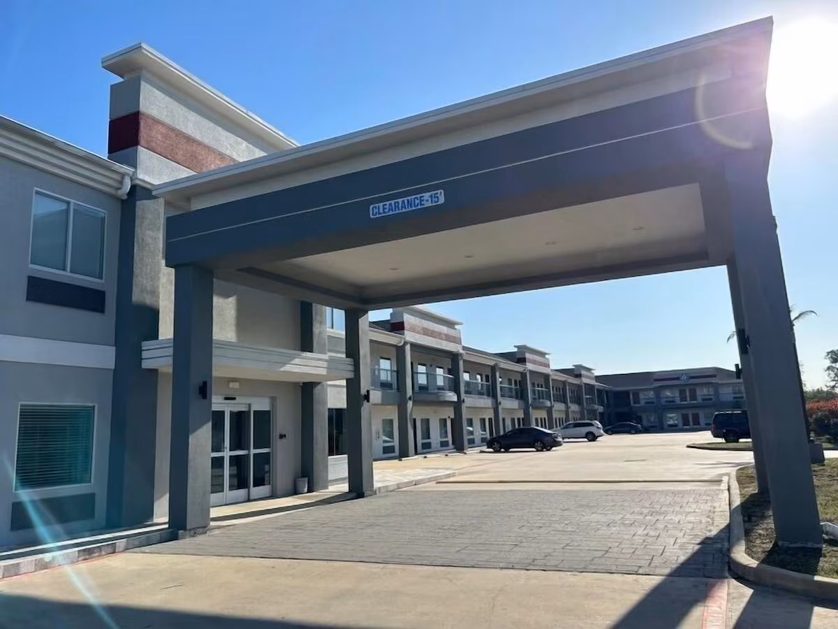 Express Inn – Richey - Image 2