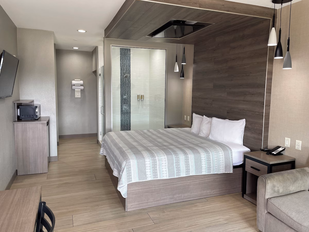 Express Inn – Richey - Image 3