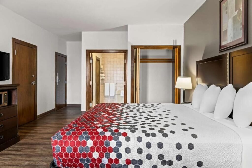 FairBridge Inn Express Billings Airport - Image 3