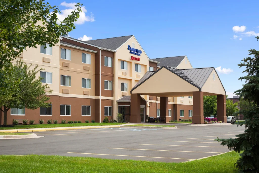 Fairfield Inn & Suites Lansing West - Image 4
