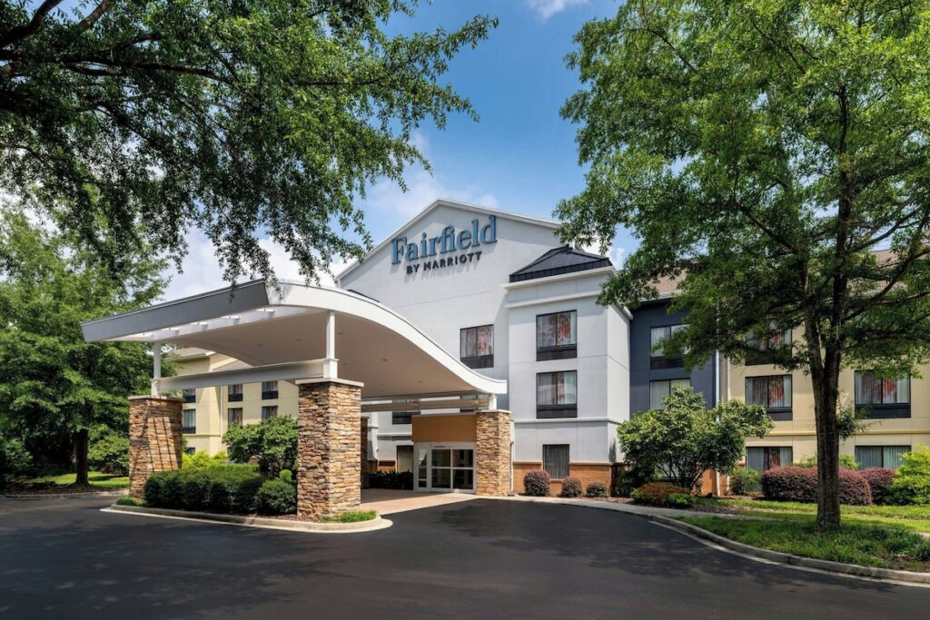 Fairfield Inn & Suites by Marriott Aiken - Image 5
