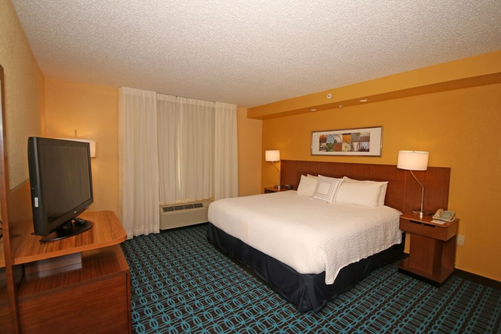 Fairfield Inn & Suites by Marriott Aiken - Image 4