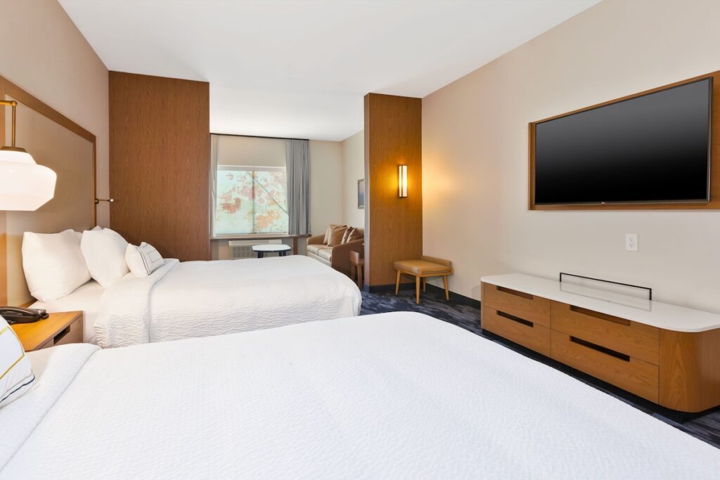 Fairfield Inn & Suites by Marriott Cincinnati Airport South/Florence - Image 3