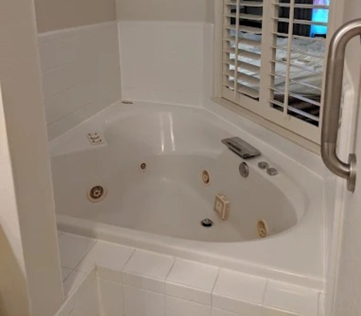 Fairfield Inn and Suites by Marriott Indianapolis East featured image e1764168733492