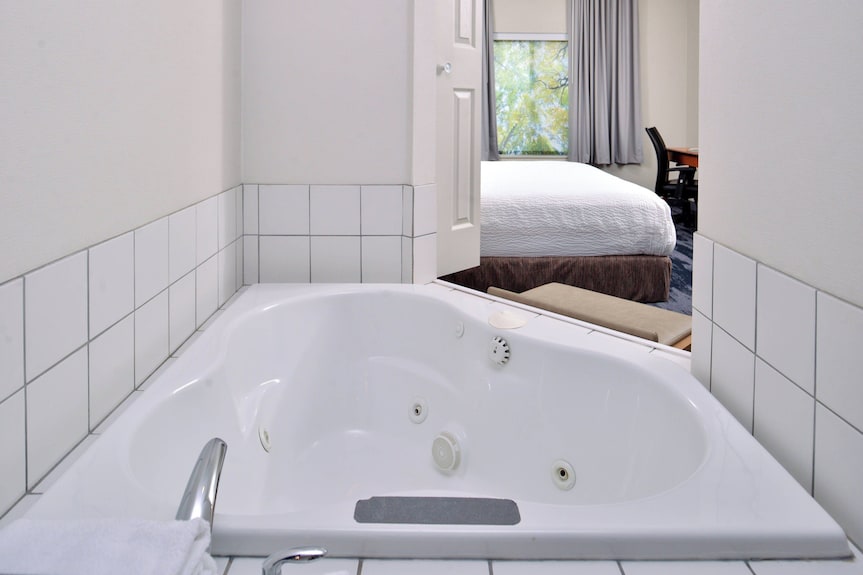 Fairfield Inn by Marriott Myrtle Beach Broadway at the Beach