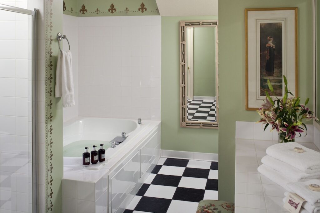 Fairview Inn - Image 3