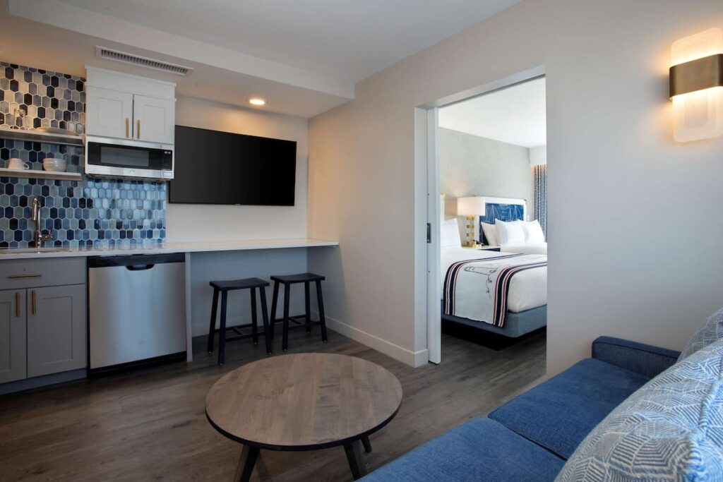 Fenwick Shores, Tapestry Collection by Hilton - Image 4