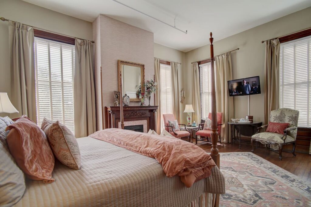 Forsyth Park Inn - Image 4