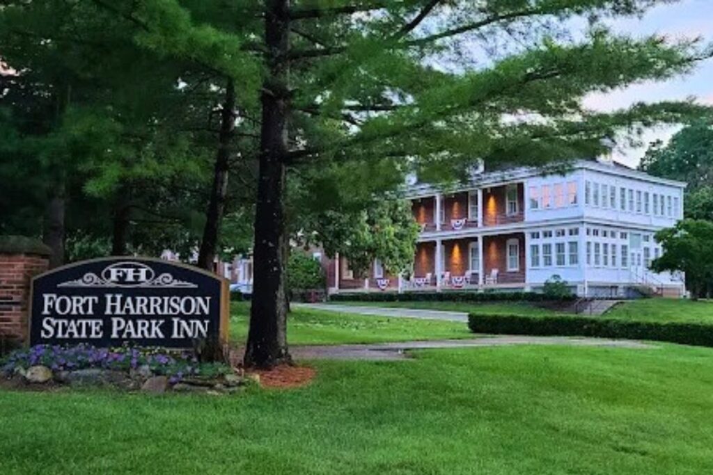 Fort Harrison State Park Inn - Image 4