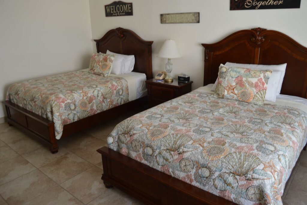 Fountain Beach Resort - Image 4