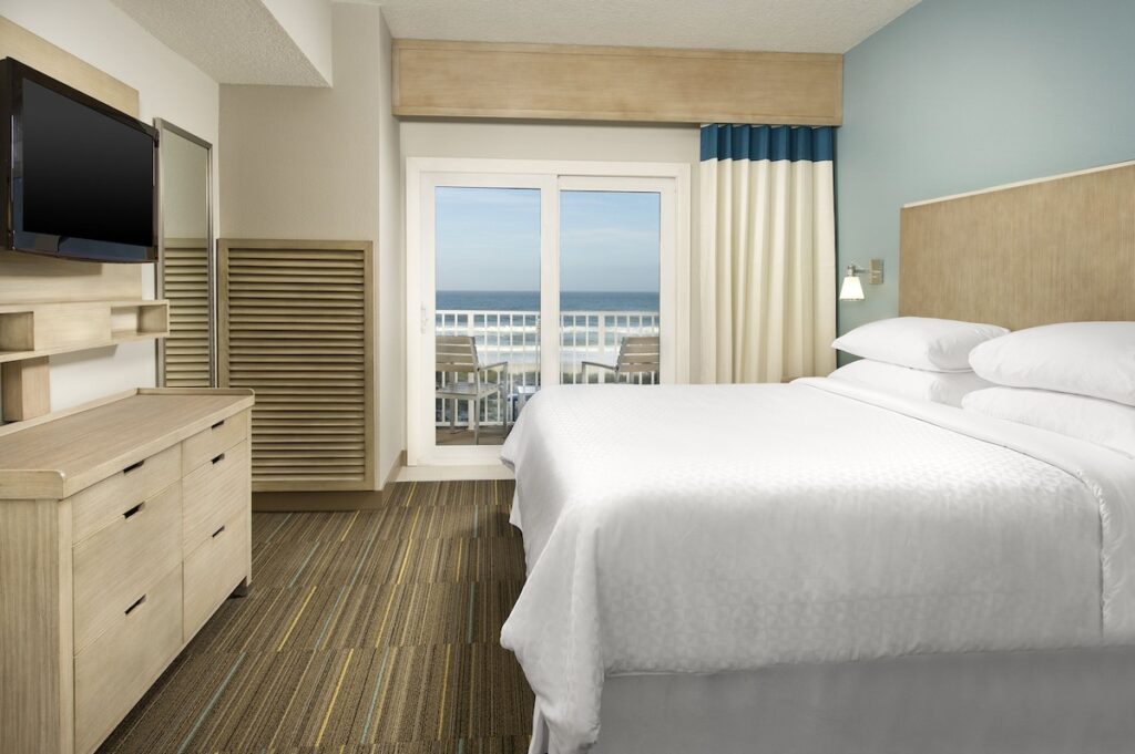 Four Points by Sheraton Jacksonville Beachfront - Image 3