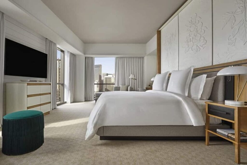 Four Seasons Hotel New Orleans - Image 3