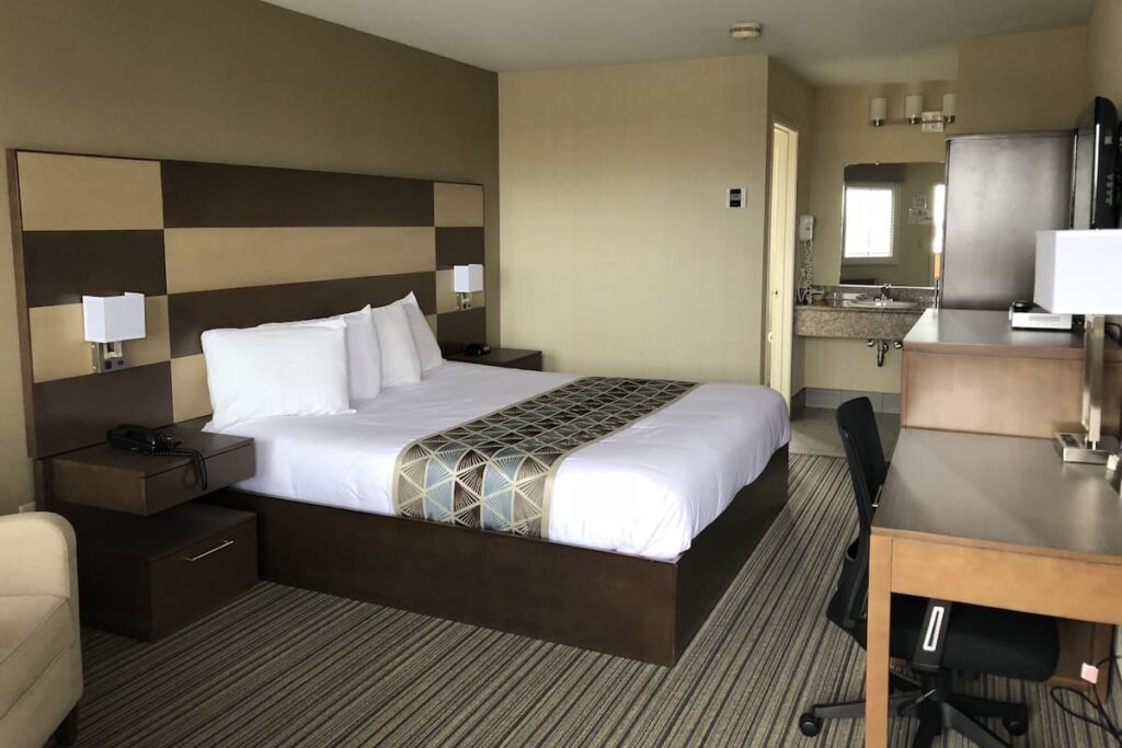 Good Living Inn - Image 4